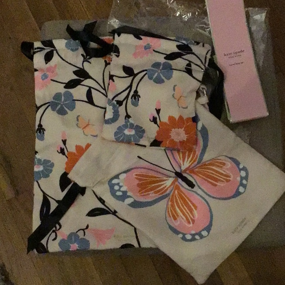 NWT Kate Spade Travel Bag Set- 3 Assorted Floral Garden Bags.